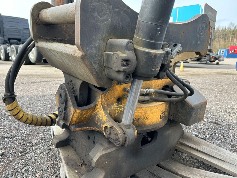 Engcon EC20B-S70 - Implemento para Maquinaria de construcción: foto 4 Engcon EC20B-S70 - Implemento para Maquinaria de construcción: foto 4