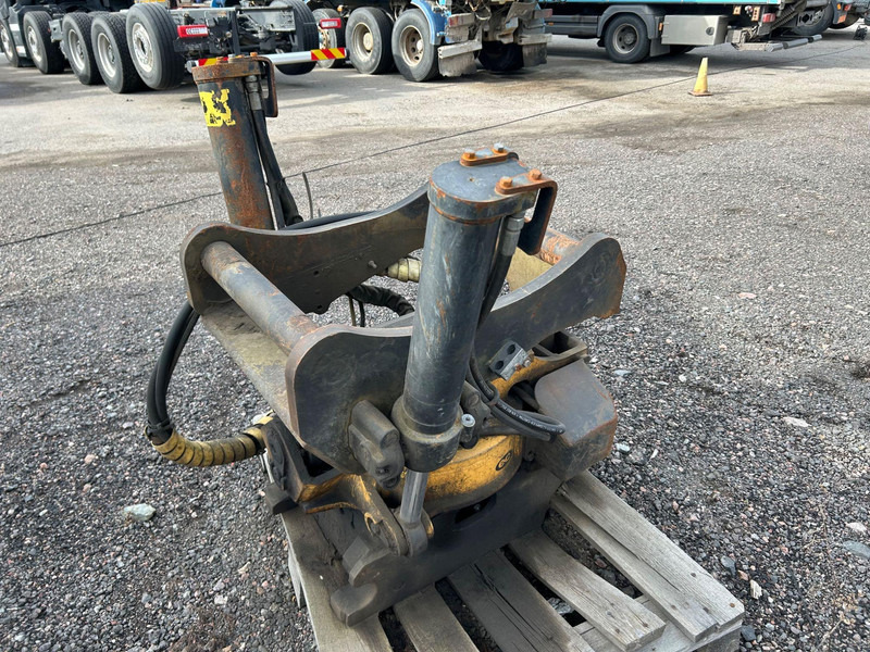 Engcon EC20B-S70 - Implemento para Maquinaria de construcción: foto 3 Engcon EC20B-S70 - Implemento para Maquinaria de construcción: foto 3