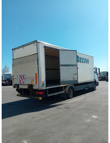 Mercedes-Benz Atego 1222 - Camión caja cerrada: foto 3 Mercedes-Benz Atego 1222 - Camión caja cerrada: foto 3