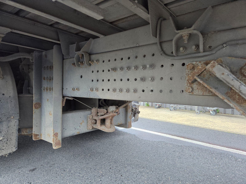 Renault Premium 460dxi - Camión lona: foto 3 Renault Premium 460dxi - Camión lona: foto 3