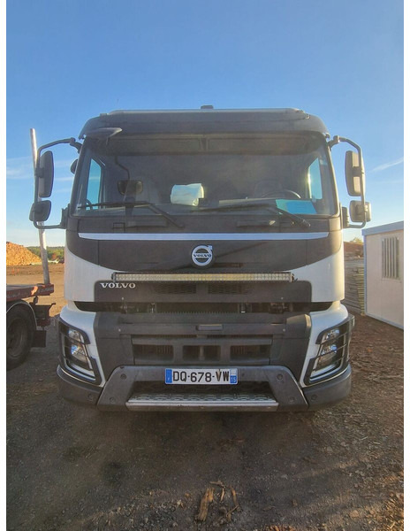 Volvo FM 540 - Camión forestal, Camión grúa: foto 2 Volvo FM 540 - Camión forestal, Camión grúa: foto 2