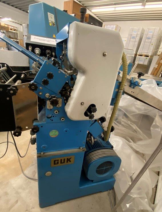 4 pockets cut-size pharmaceutical folding machine GUK FA 35-4-SVA 35 VAR insertable cut-size upright delivery GUK KS 310 - Plegadora de papel: foto 2 4 pockets cut-size pharmaceutical folding machine GUK FA 35-4-SVA 35 VAR insertable cut-size upright delivery GUK KS 310 - Plegadora de papel: foto 2