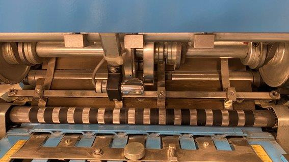 4 pockets cut-size pharmaceutical folding machine GUK FA 35-4-SVA 35 VAR insertable cut-size upright delivery GUK KS 310 - Plegadora de papel: foto 4 4 pockets cut-size pharmaceutical folding machine GUK FA 35-4-SVA 35 VAR insertable cut-size upright delivery GUK KS 310 - Plegadora de papel: foto 4