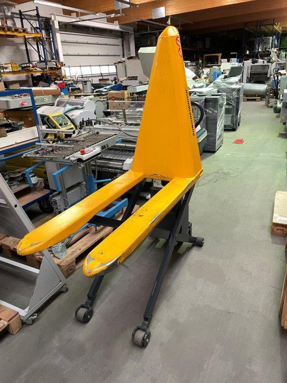 Transpaleta 5 (five) scissor pallet truck with electric drive and quick lift pump Jungheinrich model TMX-E 10: foto 7
