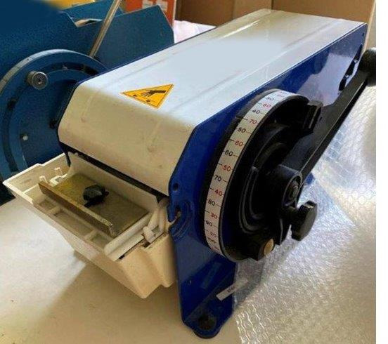 Cyklop B6 - Tape dispenser - ADHESIVE TECHNOLOGY TAPE DISPENSER - Manual tape dispenser - Maquinaria de embalaje: foto 1 Cyklop B6 - Tape dispenser - ADHESIVE TECHNOLOGY TAPE DISPENSER - Manual tape dispenser - Maquinaria de embalaje: foto 1