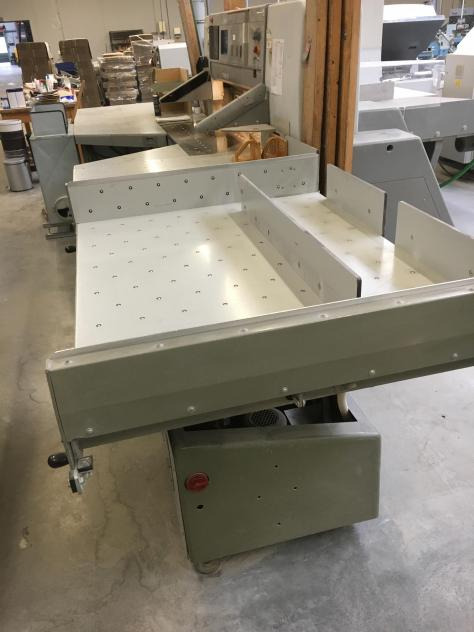 Polar Mohr RB-7 large format automatic jogger - Máquina de impresión: foto 1 Polar Mohr RB-7 large format automatic jogger - Máquina de impresión: foto 1