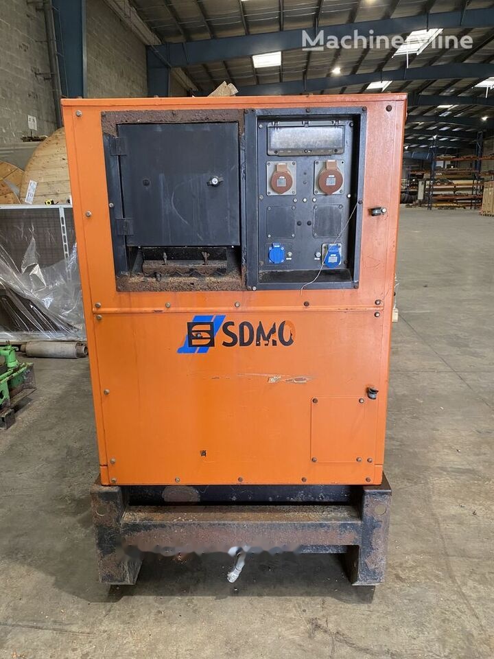 SDMO J66 - Generador industriale: foto 3 SDMO J66 - Generador industriale: foto 3
