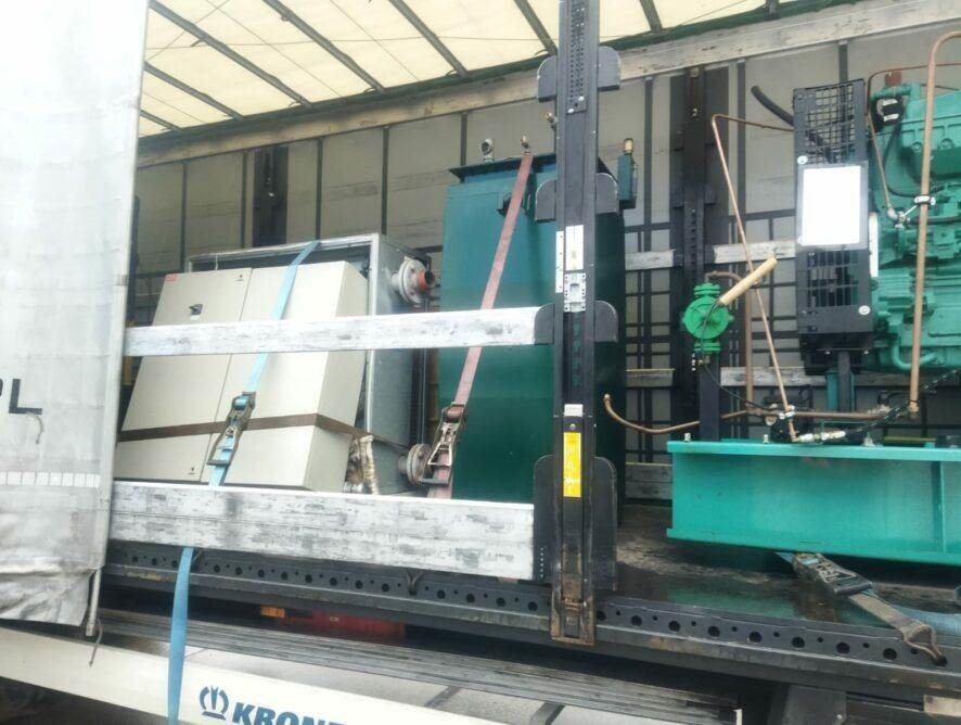 Cummins Generator Cummins C440 D5 - Generador industriale: foto 2 Cummins Generator Cummins C440 D5 - Generador industriale: foto 2