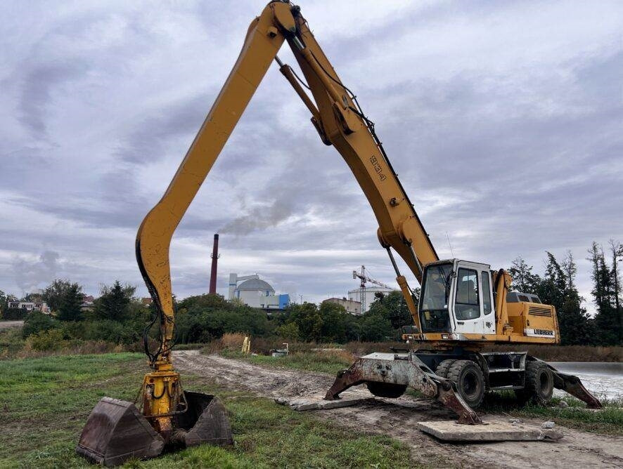Liebherr 934 - Manipulador de materiales: foto 1 Liebherr 934 - Manipulador de materiales: foto 1
