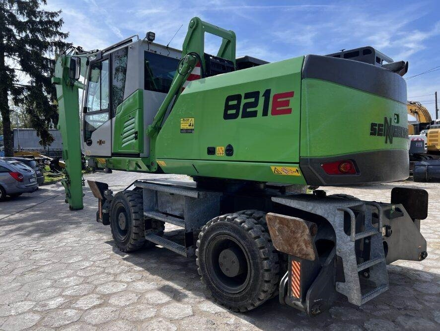 Sennebogen 821 K10 ULM - Manipulador de materiales: foto 2 Sennebogen 821 K10 ULM - Manipulador de materiales: foto 2