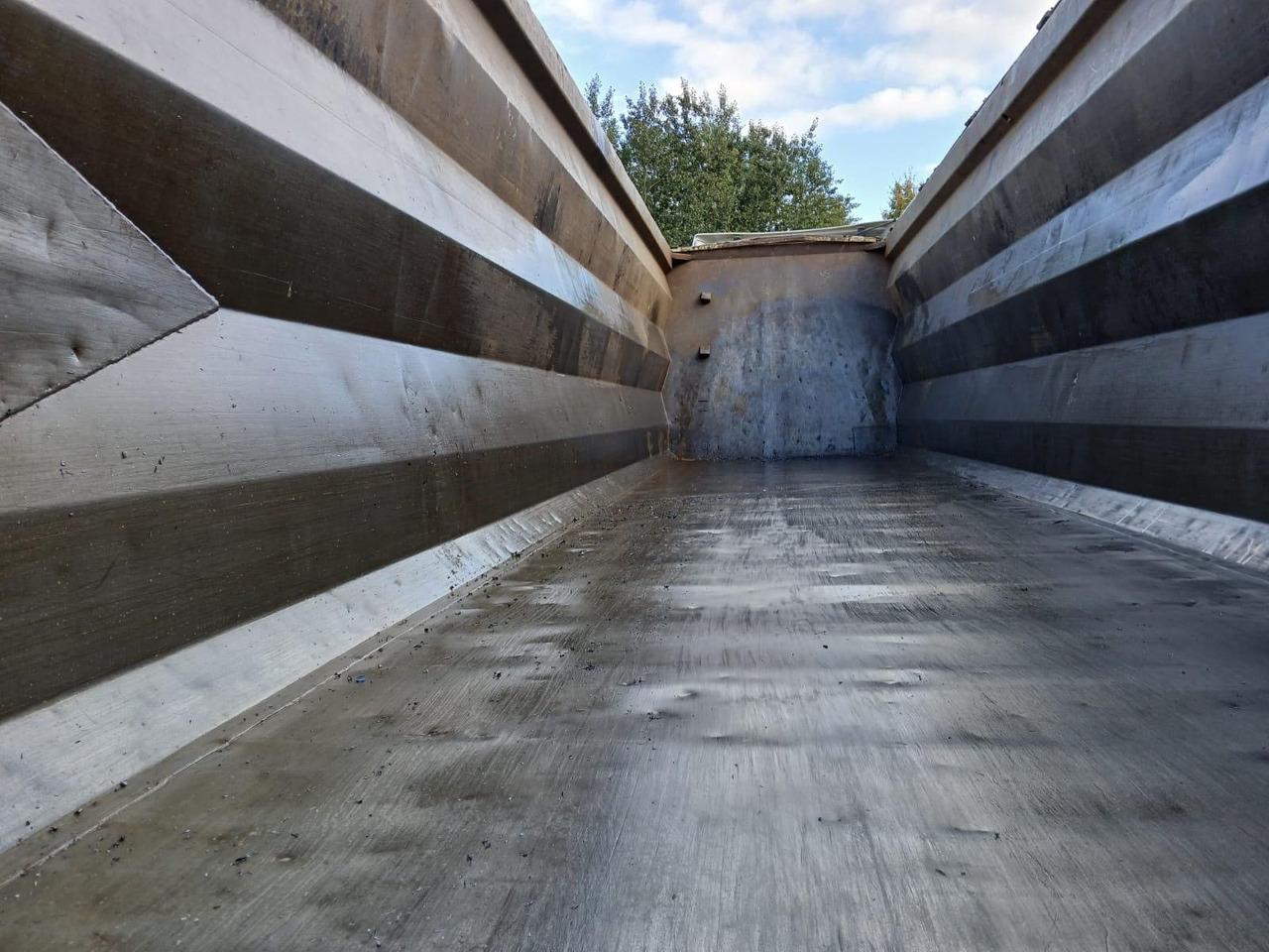 Lück SKF 35 60m³ Liftachse/Plane - Semirremolque volquete: foto 5 Lück SKF 35 60m³ Liftachse/Plane - Semirremolque volquete: foto 5