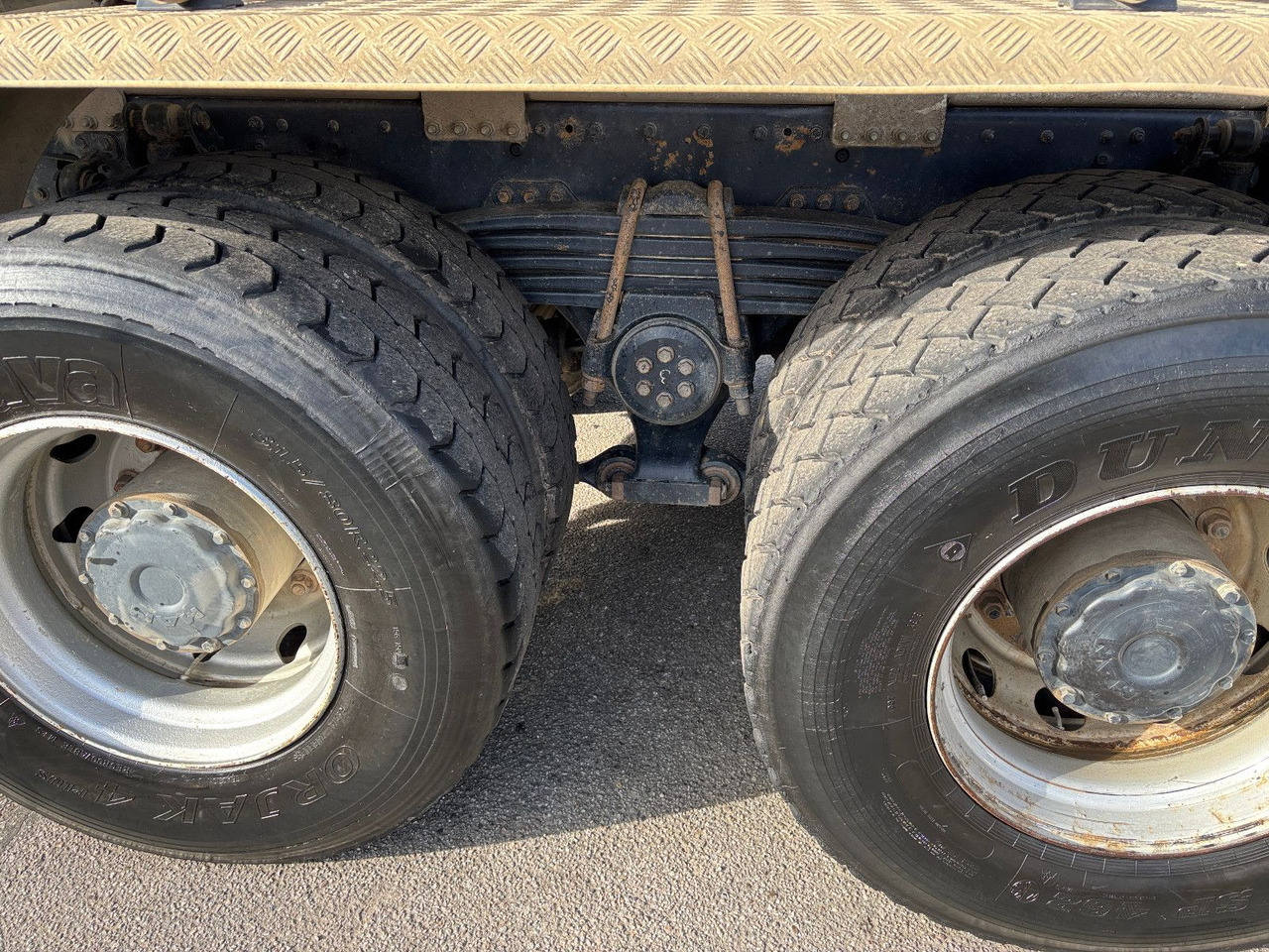 Camión volquete MAN TGS41.510 8x4 Schmitz Muldenkipper Retarder/19m³: foto 10 Camión volquete MAN TGS41.510 8x4 Schmitz Muldenkipper Retarder/19m³: foto 10