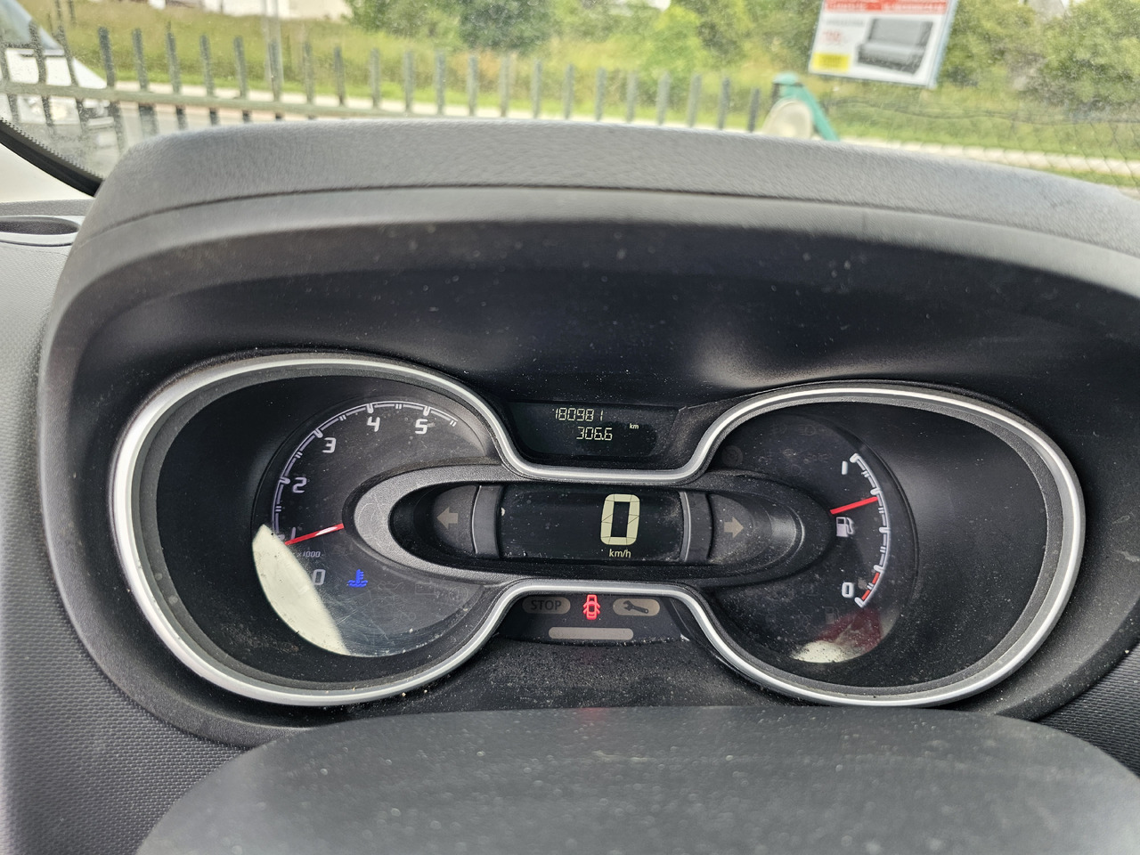 FIAT TALENTO VIVARO L2H1 LONG CHLODNIA MROZNIA CARRIER+230V KLIMA NAVI EURO6 - Furgoneta frigorifica: foto 5 FIAT TALENTO VIVARO L2H1 LONG CHLODNIA MROZNIA CARRIER+230V KLIMA NAVI EURO6 - Furgoneta frigorifica: foto 5