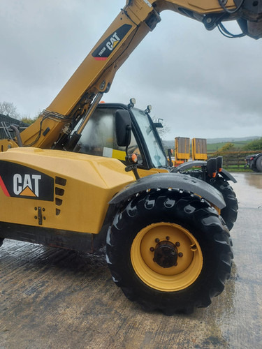 2012 CAT TH407AG - Manipulador telescópico: foto 4 2012 CAT TH407AG - Manipulador telescópico: foto 4