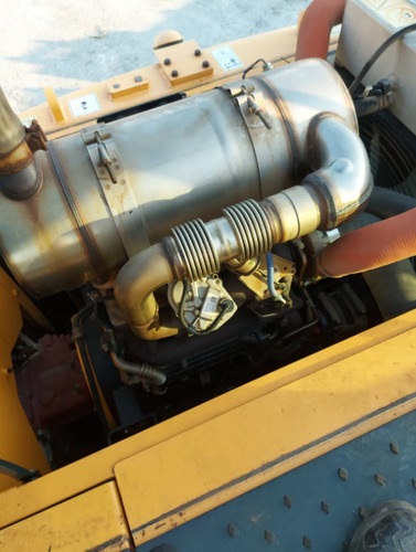 Excavadora de cadenas Hyundai R140LC-9A: foto 8