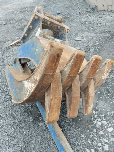 Mechanical grapple - Pinza de manipulación: foto 1 Mechanical grapple - Pinza de manipulación: foto 1