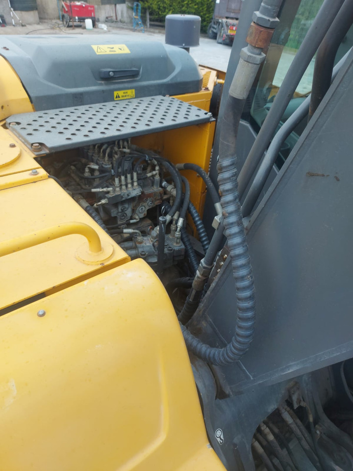 Excavadora de cadenas Volvo EC 140 DL: foto 12 Excavadora de cadenas Volvo EC 140 DL: foto 12