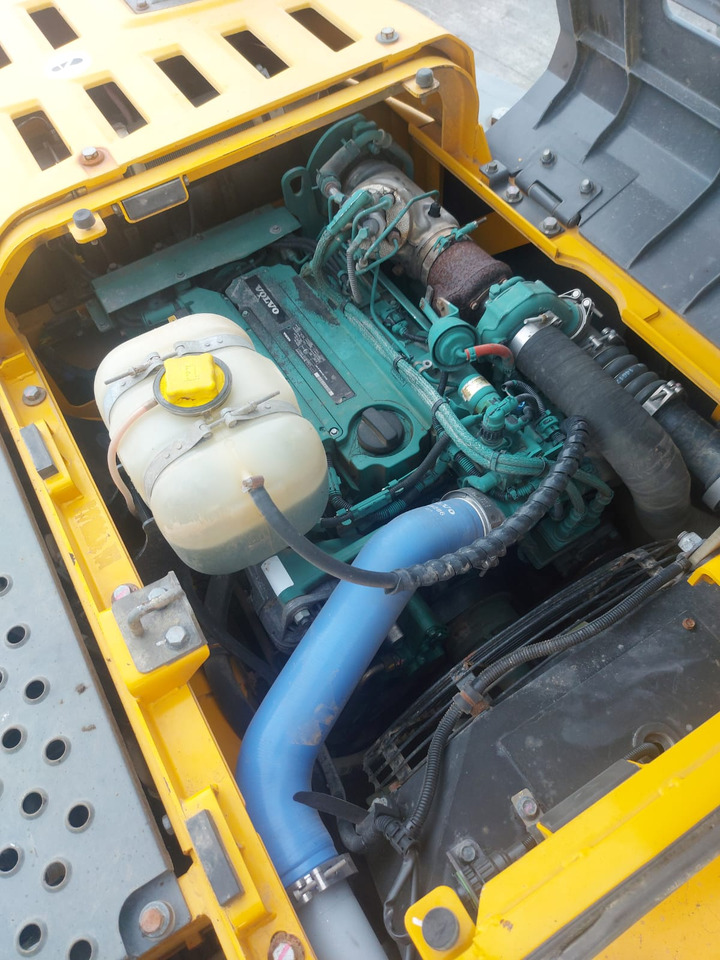 Excavadora de cadenas Volvo EC 140 DL: foto 9 Excavadora de cadenas Volvo EC 140 DL: foto 9