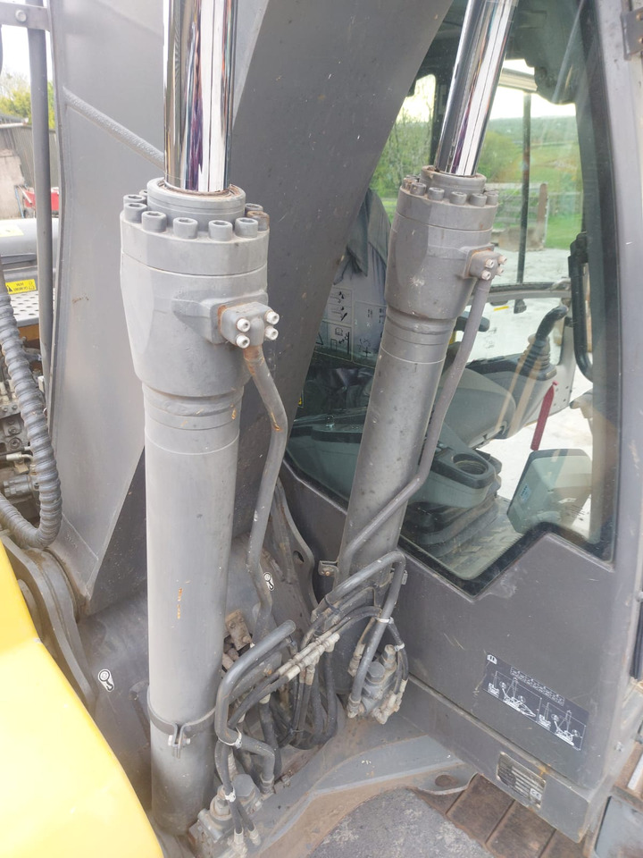 Excavadora de cadenas Volvo EC 140 DL: foto 13 Excavadora de cadenas Volvo EC 140 DL: foto 13