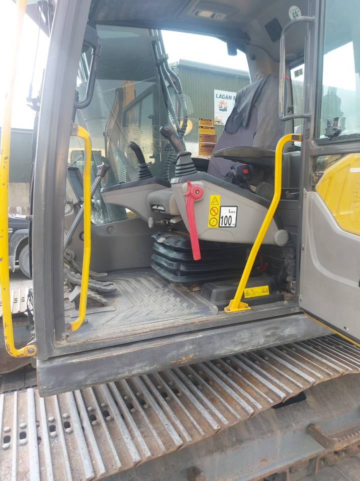 Excavadora de cadenas Volvo EC 140 DL: foto 8 Excavadora de cadenas Volvo EC 140 DL: foto 8