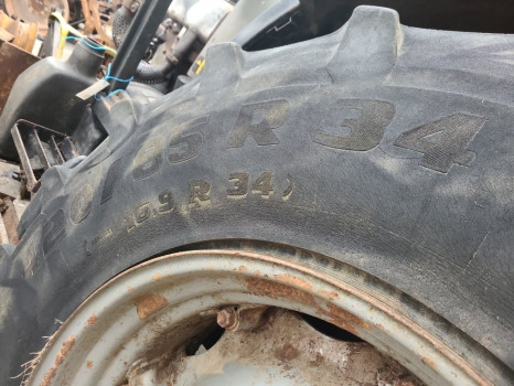 Case Jx, Jxu, Farmall New Holland Tdd, Jx80 Rear Wheel Rim 16.9r34 - Llanta para Maquinaria agrícola: foto 2 Case Jx, Jxu, Farmall New Holland Tdd, Jx80 Rear Wheel Rim 16.9r34 - Llanta para Maquinaria agrícola: foto 2