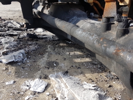 Case Maxxum 130, Puma Steyr Profi Front Axle Casting Housing 87555903, 87633170 - Eje delantero para Tractor: foto 2 Case Maxxum 130, Puma Steyr Profi Front Axle Casting Housing 87555903, 87633170 - Eje delantero para Tractor: foto 2