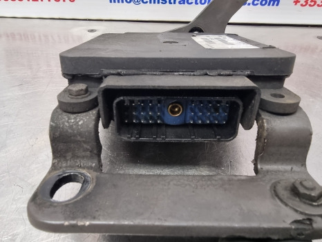 Claas Ares 656rc, Celtis, Ergos, Jd, Engine Control Ecu 0011339710, Re532627 - Unidad de control: foto 3 Claas Ares 656rc, Celtis, Ergos, Jd, Engine Control Ecu 0011339710, Re532627 - Unidad de control: foto 3