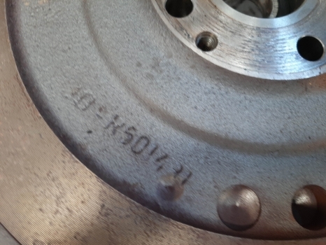 Claas Ares 800 Series 815 - 836 4wd Engine Flywheel 7700050637, R500317, R501411 - Volante de inercia para Tractor: foto 5 Claas Ares 800 Series 815 - 836 4wd Engine Flywheel 7700050637, R500317, R501411 - Volante de inercia para Tractor: foto 5