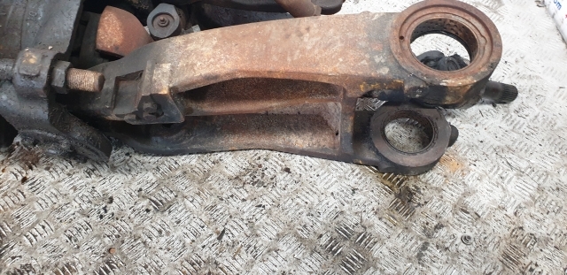 Claas Ares 826, 836 Front Axle Lhs Hub Assy 6000105446, 6000105497, 6000103811 - Cubo para Tractor: foto 3 Claas Ares 826, 836 Front Axle Lhs Hub Assy 6000105446, 6000105497, 6000103811 - Cubo para Tractor: foto 3