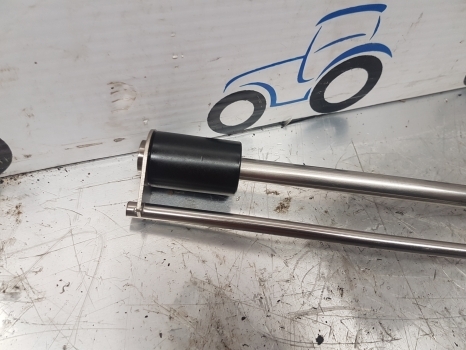 Claas Arion 600 Ser Hexashift, Cmatic 640 Fuel Sender Unit 0021992210, 21992210 - Procesamiento de combustible para Tractor: foto 2 Claas Arion 600 Ser Hexashift, Cmatic 640 Fuel Sender Unit 0021992210, 21992210 - Procesamiento de combustible para Tractor: foto 2