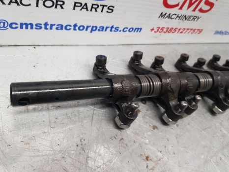 Claas Arion 640 Engine Rocker Shaft Assy 0011464960, 0011505390, 0011464960 - Motor y piezas para Tractor: foto 3 Claas Arion 640 Engine Rocker Shaft Assy 0011464960, 0011505390, 0011464960 - Motor y piezas para Tractor: foto 3