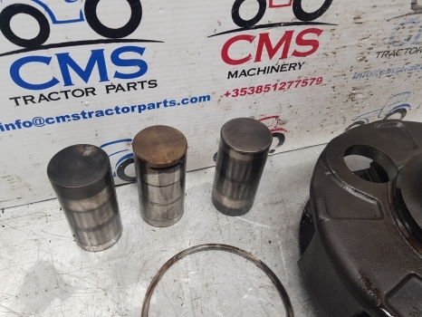 Claas Renault Ares 600 Ser Rx, Rz, Atz 696 Rear Axle Planet Carrier 6005019446 - Eje posterior para Tractor: foto 2 Claas Renault Ares 600 Ser Rx, Rz, Atz 696 Rear Axle Planet Carrier 6005019446 - Eje posterior para Tractor: foto 2