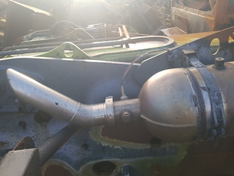 Claas Scorpion 736, 732, 741, 746, 635, 1033 Catalytic Silencer 0019850290 - Silenciador/ Sistema de escape: foto 2 Claas Scorpion 736, 732, 741, 746, 635, 1033 Catalytic Silencer 0019850290 - Silenciador/ Sistema de escape: foto 2
