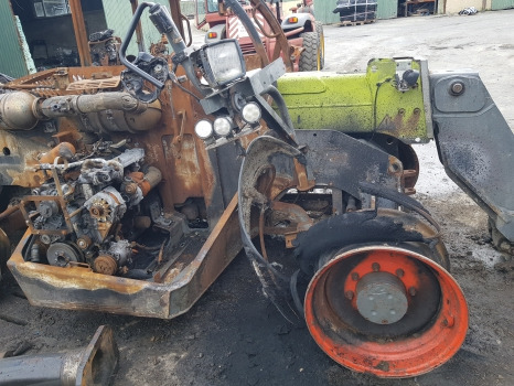Claas Scorpion 836 Vp Front, Rear Axle, Engine, Transmission, Frame, Boom Parts - Motor y piezas: foto 5 Claas Scorpion 836 Vp Front, Rear Axle, Engine, Transmission, Frame, Boom Parts - Motor y piezas: foto 5