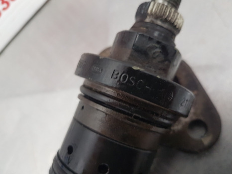 Deutz Agrotron 120, Mk3, Bfm1013 Fuel Injector Pump 02111335, 0414401102 - Inyector: foto 4 Deutz Agrotron 120, Mk3, Bfm1013 Fuel Injector Pump 02111335, 0414401102 - Inyector: foto 4