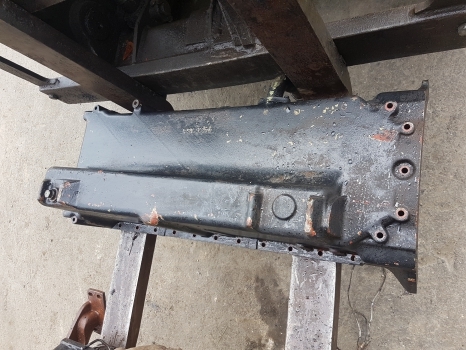 Deutz Agrotron 150, Ttv, Mk3, Oil Sump, Oil Pan 04253996, 0427589 - Motor y piezas para Maquinaria agrícola: foto 3 Deutz Agrotron 150, Ttv, Mk3, Oil Sump, Oil Pan 04253996, 0427589 - Motor y piezas para Maquinaria agrícola: foto 3