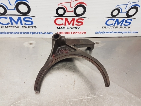 Deutz D7807c, 06, 07, Dx 3.90, D 6806 Transmission Fork 2377893r, 02384222 - Transmisión para Tractor: foto 1 Deutz D7807c, 06, 07, Dx 3.90, D 6806 Transmission Fork 2377893r, 02384222 - Transmisión para Tractor: foto 1