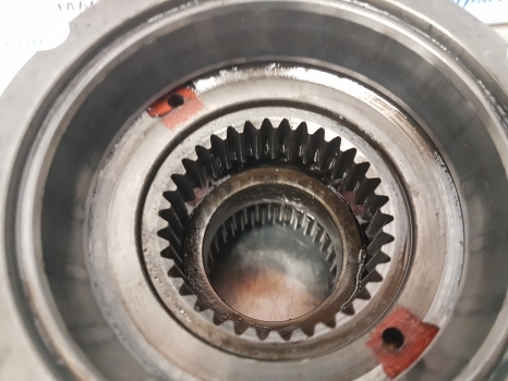 Deutz D7807c, 6806, Dx3 Rear Axle Differential Complete 02309685, 04322311 - Diferencial para Tractor: foto 4 Deutz D7807c, 6806, Dx3 Rear Axle Differential Complete 02309685, 04322311 - Diferencial para Tractor: foto 4