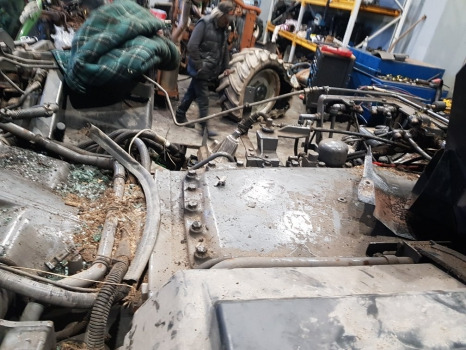 Fendt 928 Transmission Vario Ml260.2 Assy 009995400000a - Caja de cambios: foto 1 Fendt 928 Transmission Vario Ml260.2 Assy 009995400000a - Caja de cambios: foto 1