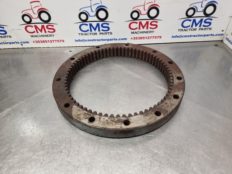 Fiat 110-90, 100-90, 110-90dt, 100-90dt Rear Axle Ring Gear 70z 5100648 - Eje posterior: foto 1 Fiat 110-90, 100-90, 110-90dt, 100-90dt Rear Axle Ring Gear 70z 5100648 - Eje posterior: foto 1