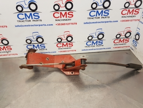 Fiat 115-90, 140-90, 130-90, 160-90, 180-90 Hydraulic Lift Control Lever 5130493 - Hidráulica para Tractor: foto 1 Fiat 115-90, 140-90, 130-90, 160-90, 180-90 Hydraulic Lift Control Lever 5130493 - Hidráulica para Tractor: foto 1
