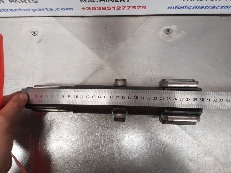 Fiat 1180, 110-90, 11090dt, Rear Axle Shaft Rhs 13t L.308mm 5109410 - Eje posterior para Tractor: foto 4 Fiat 1180, 110-90, 11090dt, Rear Axle Shaft Rhs 13t L.308mm 5109410 - Eje posterior para Tractor: foto 4