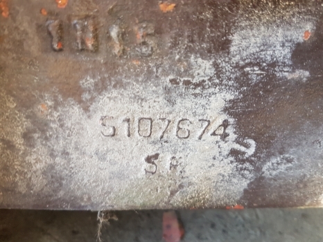 Fiat 1180 Rear Axle Central Case 5107674, 5107675 - Eje posterior para Tractor: foto 4 Fiat 1180 Rear Axle Central Case 5107674, 5107675 - Eje posterior para Tractor: foto 4