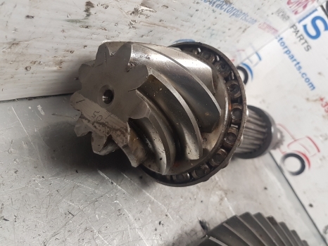 Fiat 160-90, 140-90, 180-90 Rear Axle Bevel Gear 5128099, 5113838, 5127094 - Eje posterior para Tractor: foto 3 Fiat 160-90, 140-90, 180-90 Rear Axle Bevel Gear 5128099, 5113838, 5127094 - Eje posterior para Tractor: foto 3