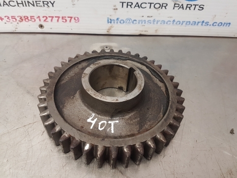Fiat 90-90, 100-90, 110-90 Dt Rear Axle Fwd Drive Gear Z40 4995695 - Eje posterior para Tractor: foto 1 Fiat 90-90, 100-90, 110-90 Dt Rear Axle Fwd Drive Gear Z40 4995695 - Eje posterior para Tractor: foto 1