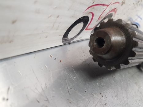 Fiat 90-90, 90-90 Dt Rear Axle Sun Shaft Lhs 5110199 - Eje posterior para Tractor: foto 4 Fiat 90-90, 90-90 Dt Rear Axle Sun Shaft Lhs 5110199 - Eje posterior para Tractor: foto 4