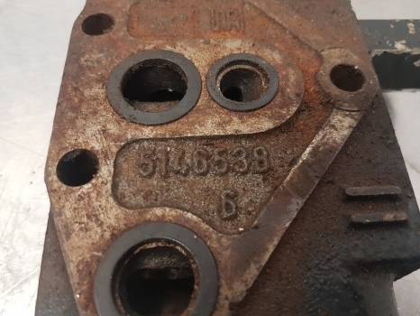 Fiat F110, F115, F120, F130, F140, Dt Spool Control Valve Body 5146538, 5161888 - Válvula hidráulica para Tractor: foto 4 Fiat F110, F115, F120, F130, F140, Dt Spool Control Valve Body 5146538, 5161888 - Válvula hidráulica para Tractor: foto 4