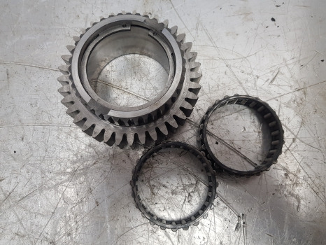 Transmisión Ford 40 Series,8240, 7840,8340, 7740,5640, 6640, Sle Transmission Gear 81871936: foto 7 Transmisión Ford 40 Series,8240, 7840,8340, 7740,5640, 6640, Sle Transmission Gear 81871936: foto 7