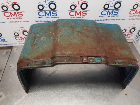 Ford 5610, 7910. Cab Hood Extension Panel 298mm Width E1nn16n916bb18b - Carrocería y exterior: foto 2 Ford 5610, 7910. Cab Hood Extension Panel 298mm Width E1nn16n916bb18b - Carrocería y exterior: foto 2