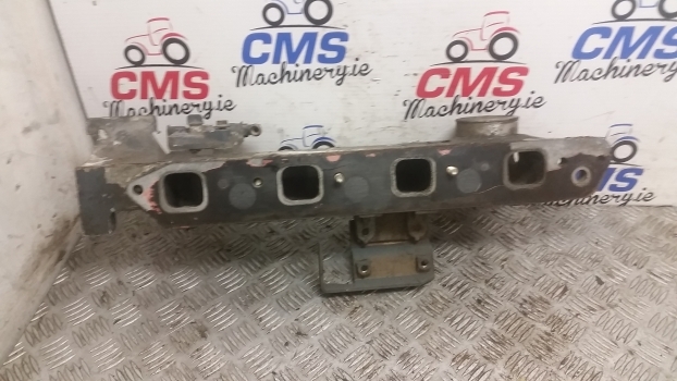 Ford 5640, 6640, 7740 Inlet Manifold 87802780 - Colector de admisión para Tractor: foto 3 Ford 5640, 6640, 7740 Inlet Manifold 87802780 - Colector de admisión para Tractor: foto 3